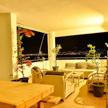 Villa Dolphin