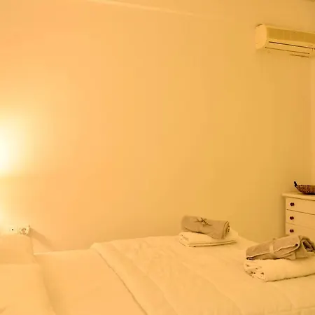 Dolphin Villa Kalamata